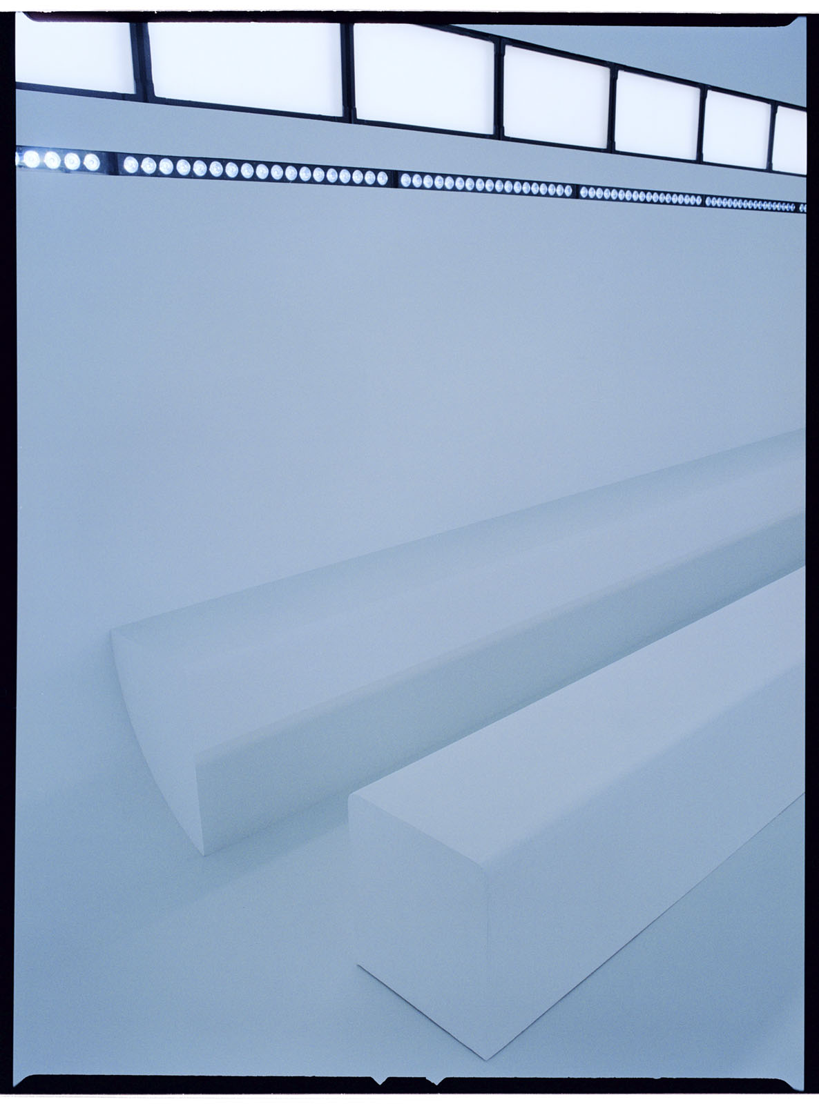 Louis Vuitton, PreFall24 Women’s Show